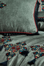 Load image into Gallery viewer, Anka Duvet Set