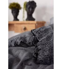 Load image into Gallery viewer, Leila Duvet Set