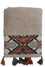 Load image into Gallery viewer, Pamira Bath Towel Set